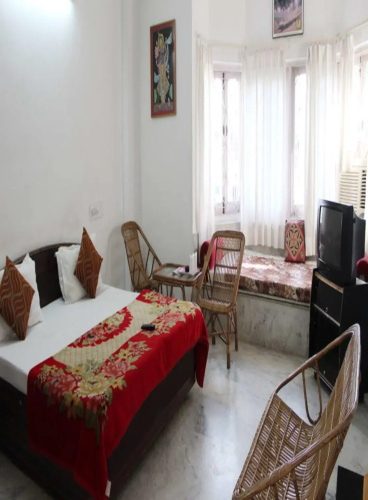 Hotel white palace