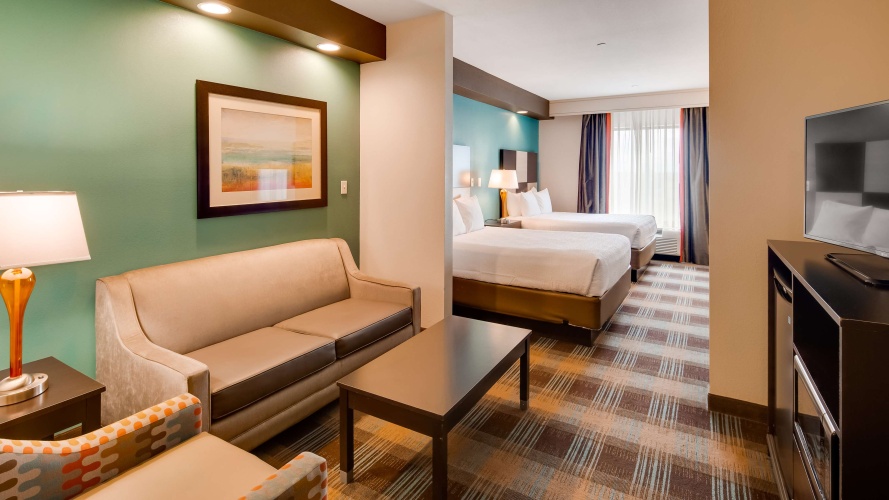 Quadruple Suite