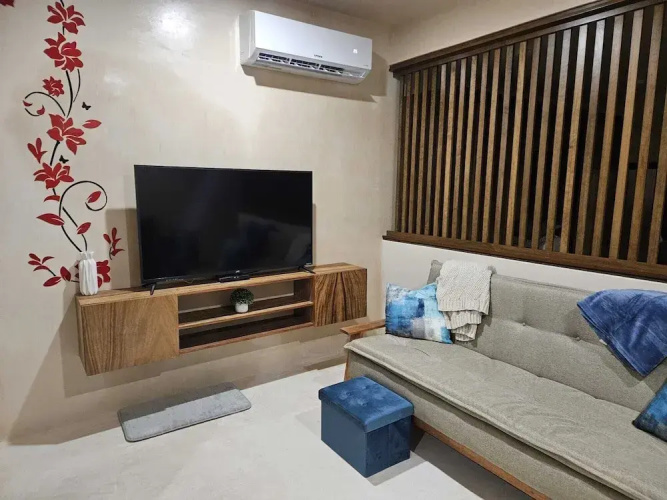 Elegant 1 Bedroom - 1 bathroom Apartment