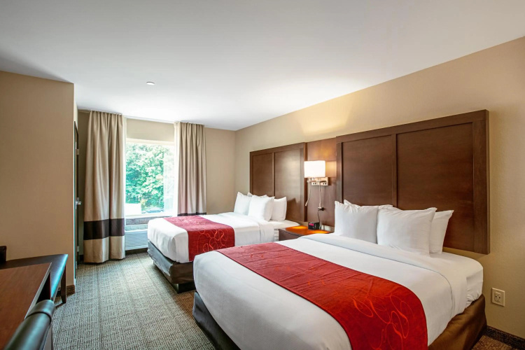 Comfort Suites Fishkill Near Interstate 84