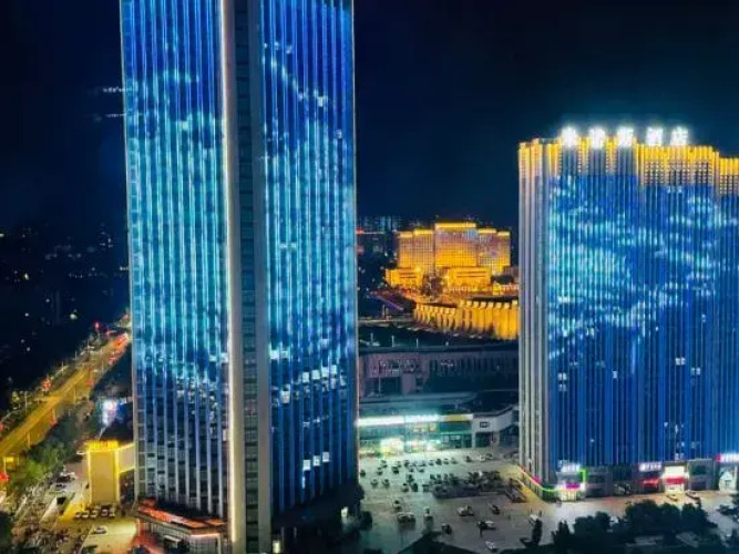 Xi Jian Homestay (Xinxiang Baolong Square Branch)
