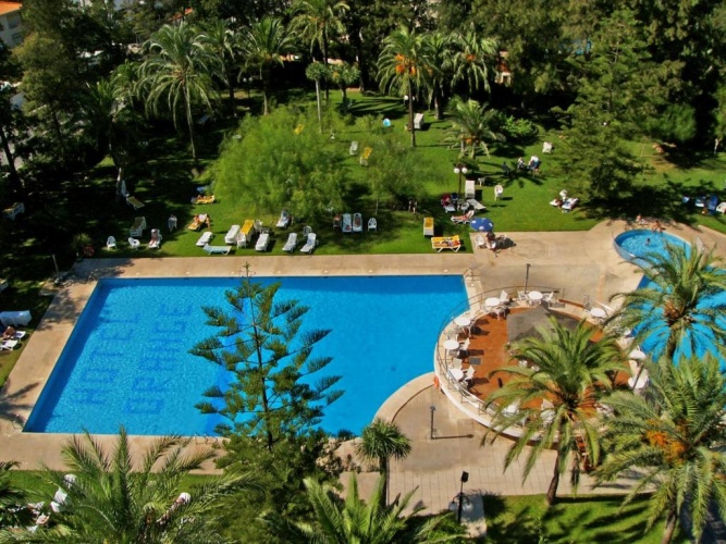 Standard Double room with pool view