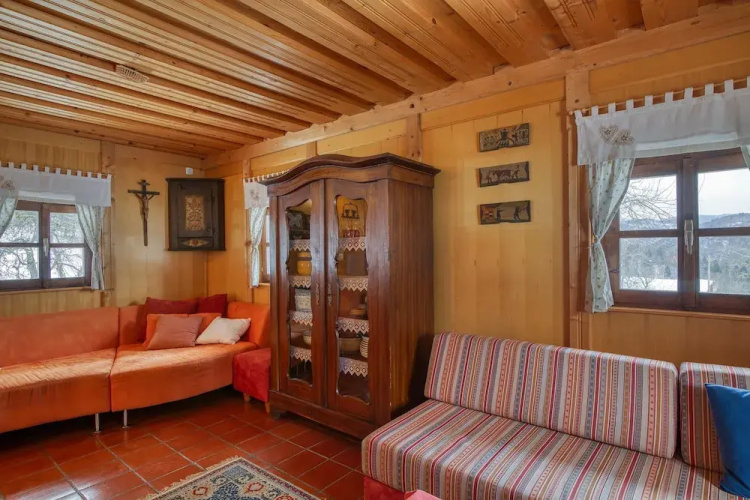 Chalet Kupljenik Near Bled Lake