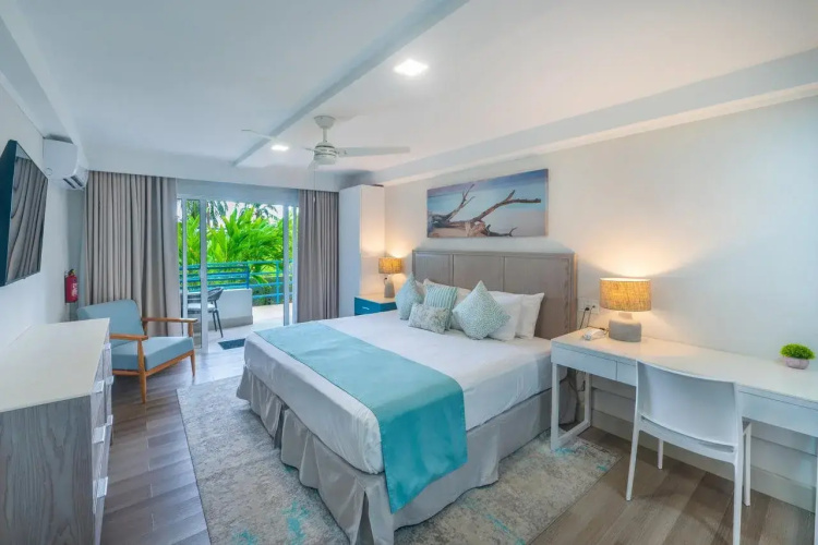 Carib Blue Apartments