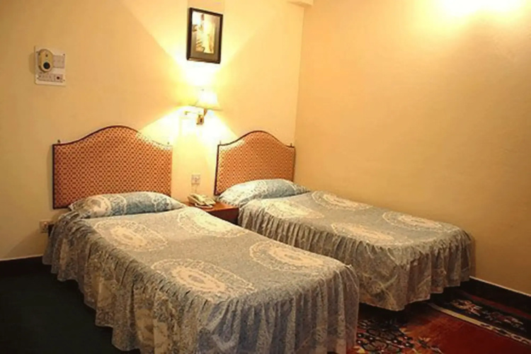 Fairmount Hotel