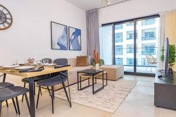Bloomfields Stylish 1Br Binghatti Creek