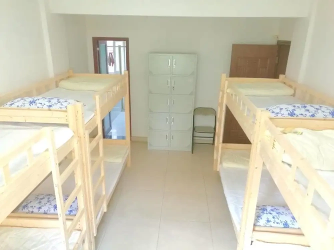 Bed in Dorm (male dorm)