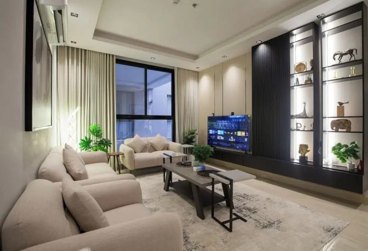 Luxurious Two Bedroom Apartment Al malqa