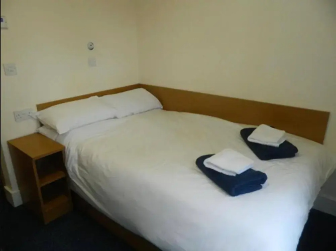 Stylish Rooms PENRYN