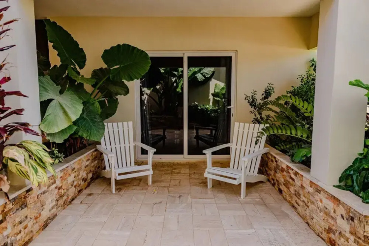 Charming 1-bedroom Apartment 2 km From Eagle Beach