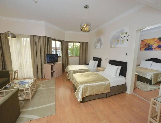 Quadruple room