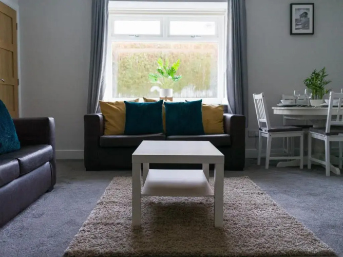 Chestnut House - Cosy 2 Bedroom - Ashington