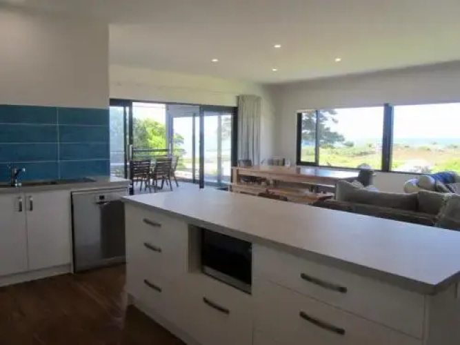 Storm Bay Cottage