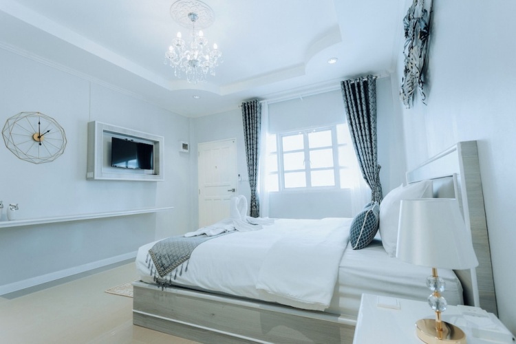 Standard Double room with garden view