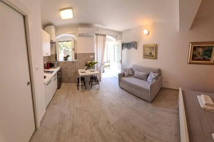Studio Apartment Marella