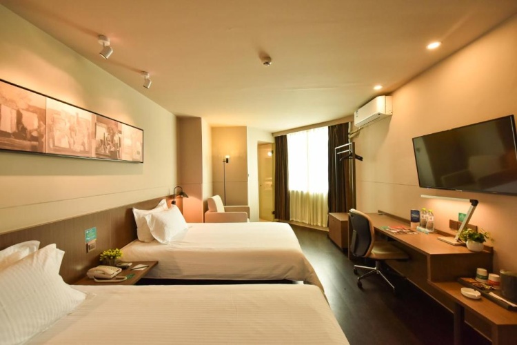 Business Twin room