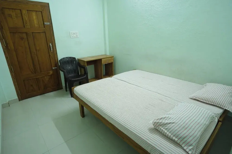 Parassini Tourist Home