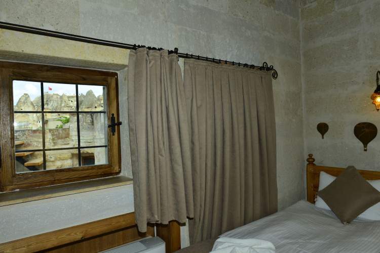 Caftan Cave Suites
