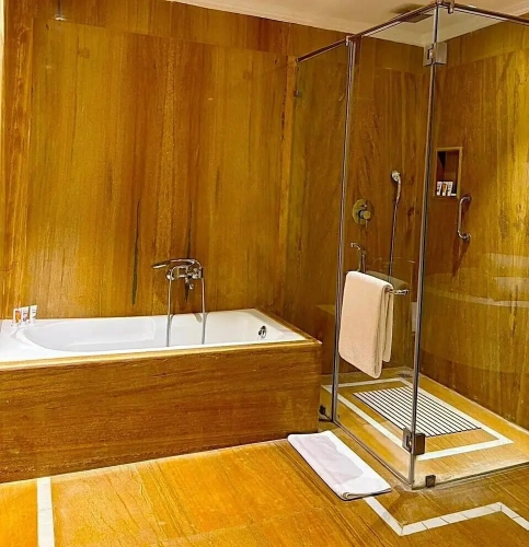 Deluxe Double Suite