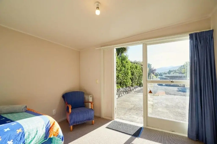 Economy Twin room