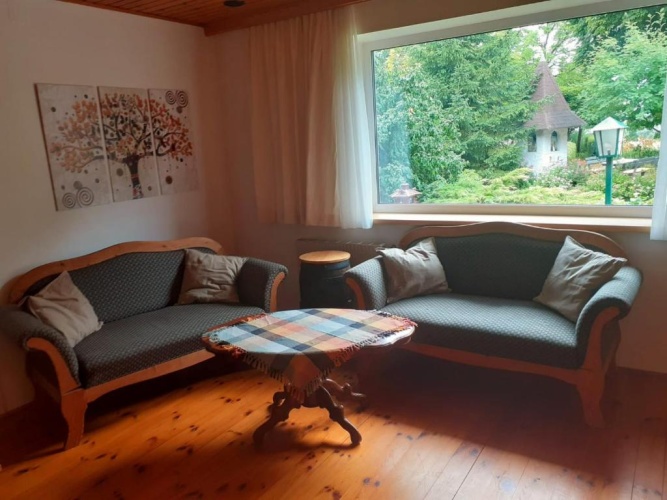 Apartment with garden view