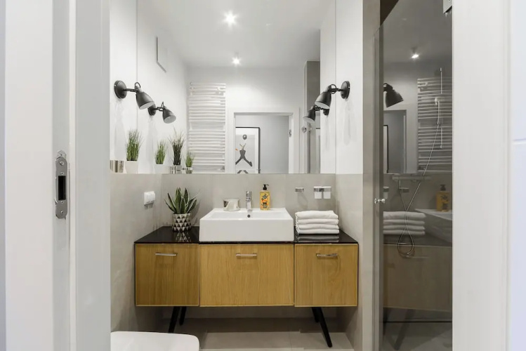 Lumina apartment with balcony Warsaw
