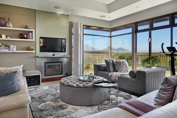 Sunset Links Golf Course Villa at 23