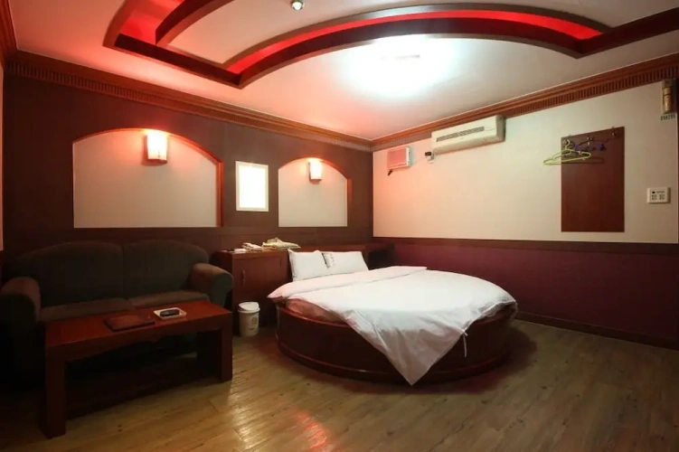 Premium room