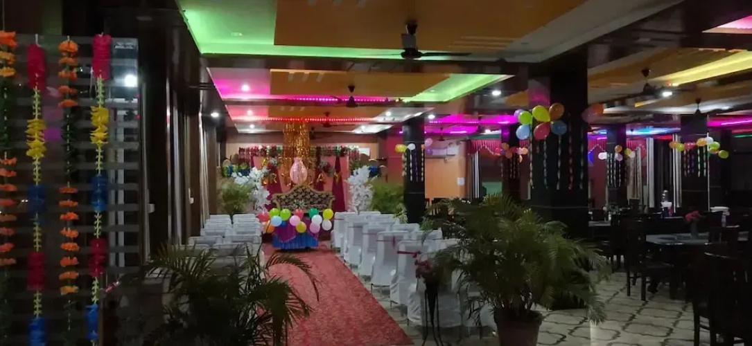 Ugte Hotel & Restaurant