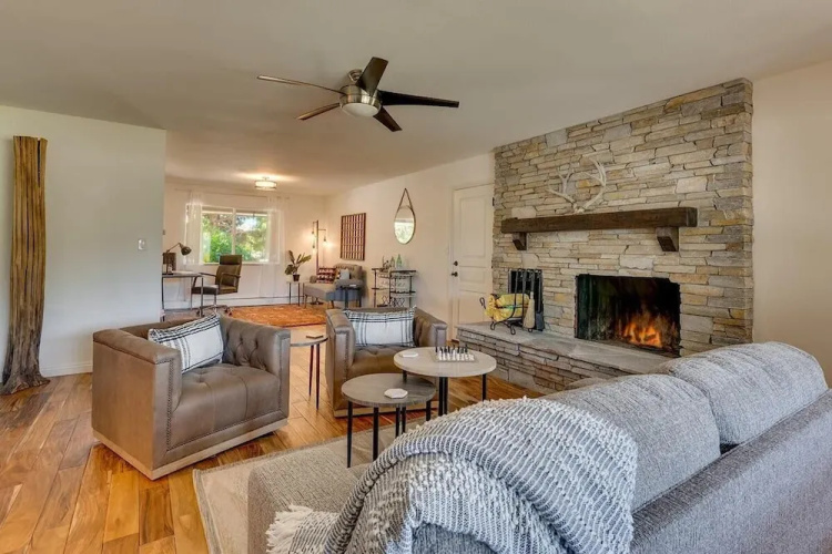 @ Marbella Lane - Eccentric 4BR Modern Ranch Home
