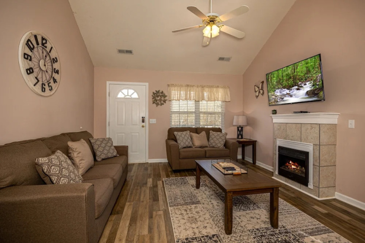 The Creekside Bungalow