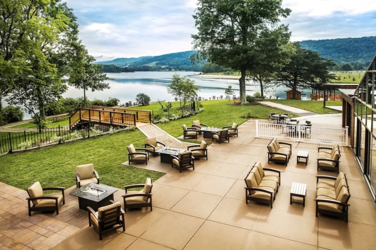 Rocky Gap Casino Resort, Bw Premier Collection photo 11