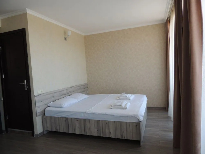 Hotel Batomi