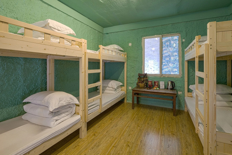 Village Utopia Backpackers Hostel
