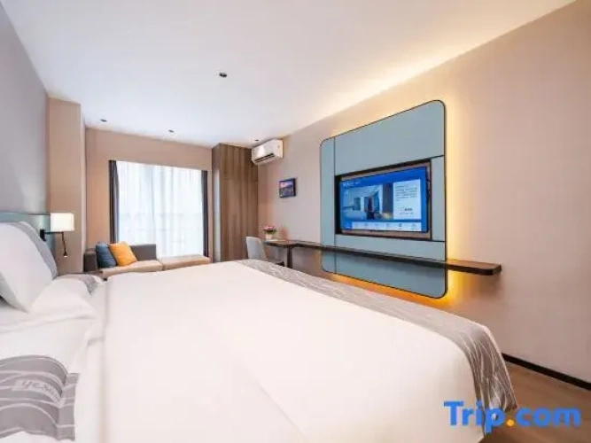 Standard Double room with view