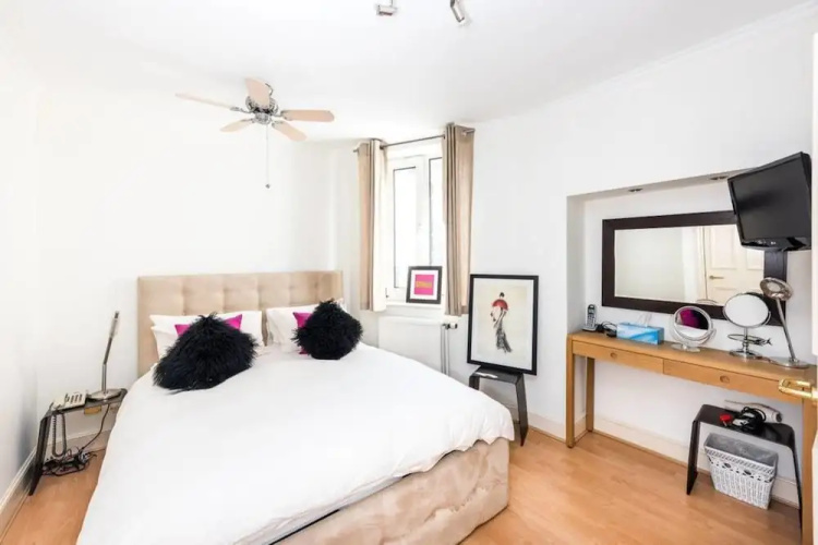 Fabulous Apartment, Chelsea