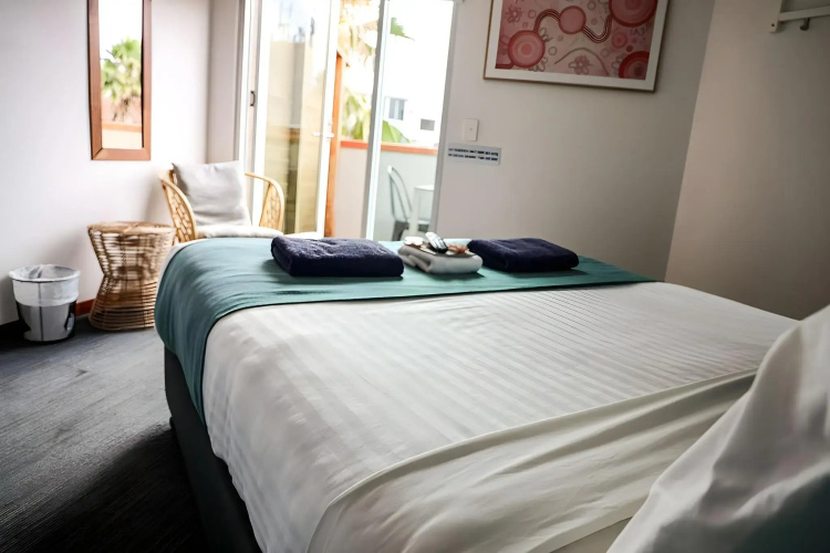 Nomads St Kilda Hostel
