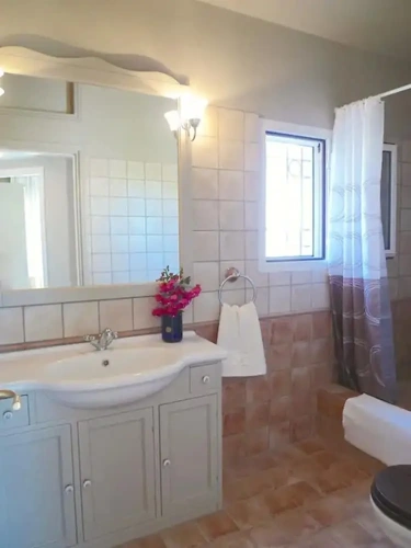 4 Bedrooms Family Villa with sea view