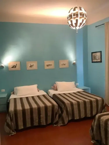 Standard Triple room with view