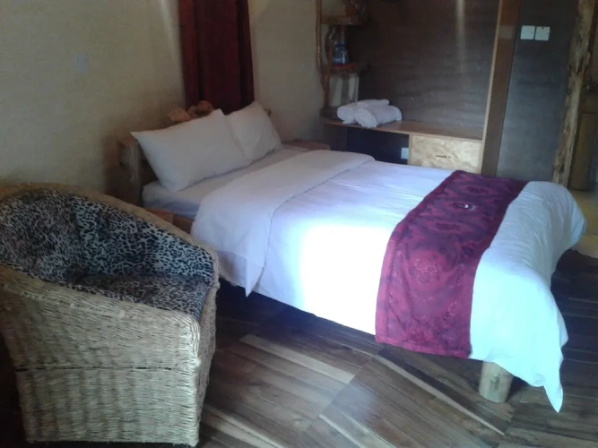 2 Bedrooms Cottage with garden view