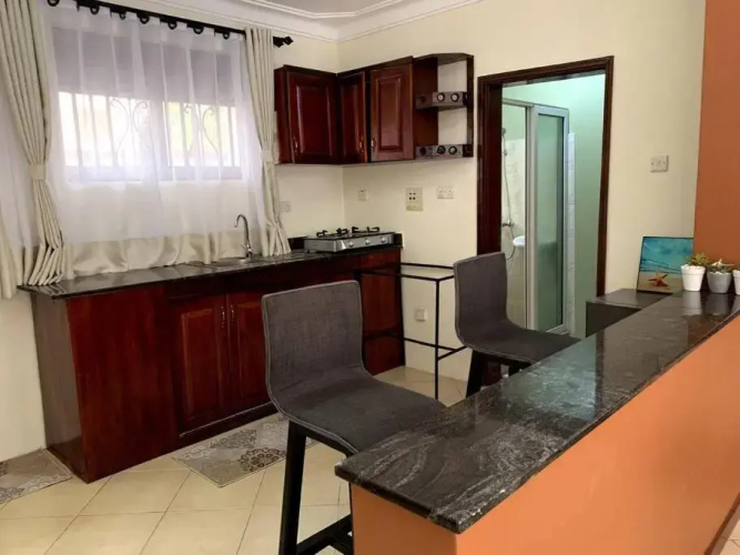 Cozy 2-bedroom Apartment within city limits.