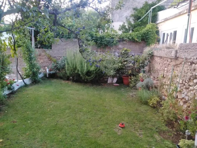 1 Bedroom Apartment with balcony