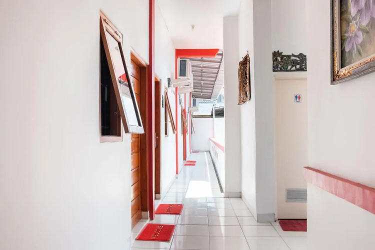 OYO 2919 Andung Residence