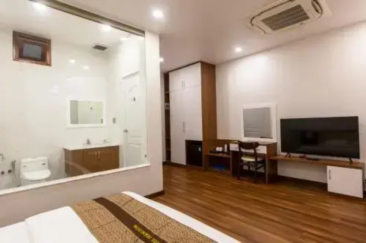 Hoang Hung Hotel