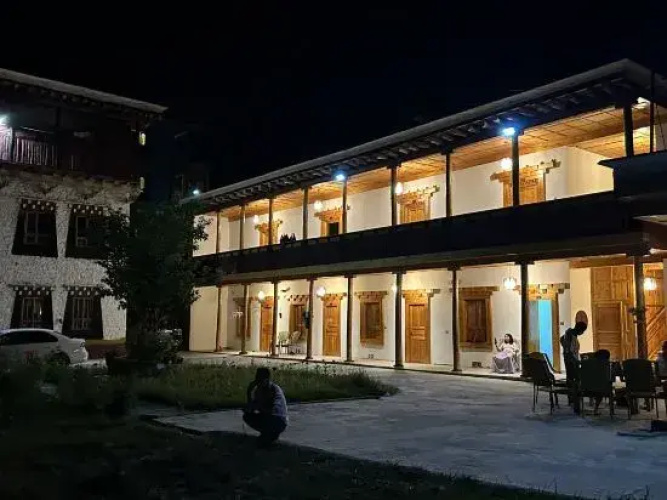 Danba Cosa Xikang Homestay