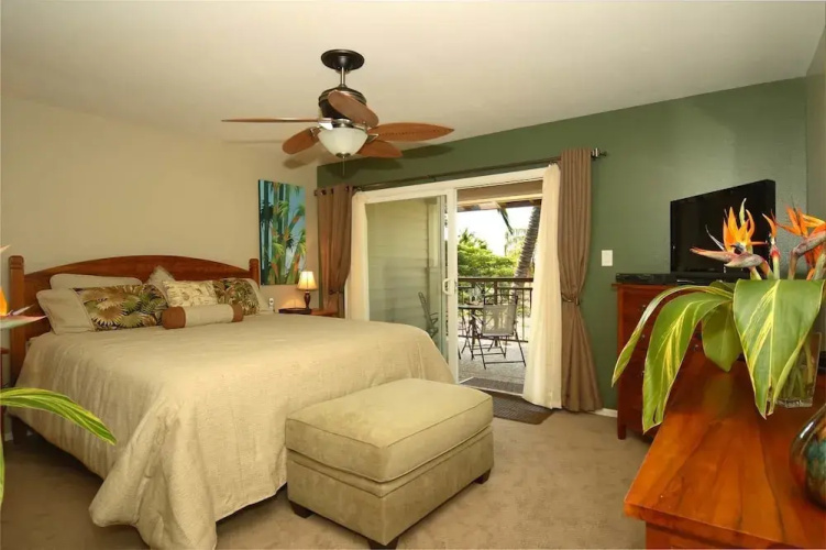 Colony Villas at Waikoloa Beach Resort #2204 by RedAwning