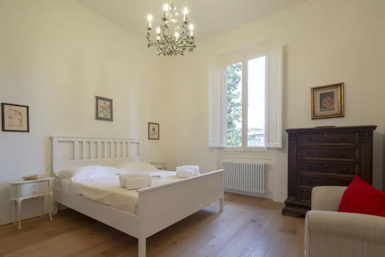 Stadium Apartment
