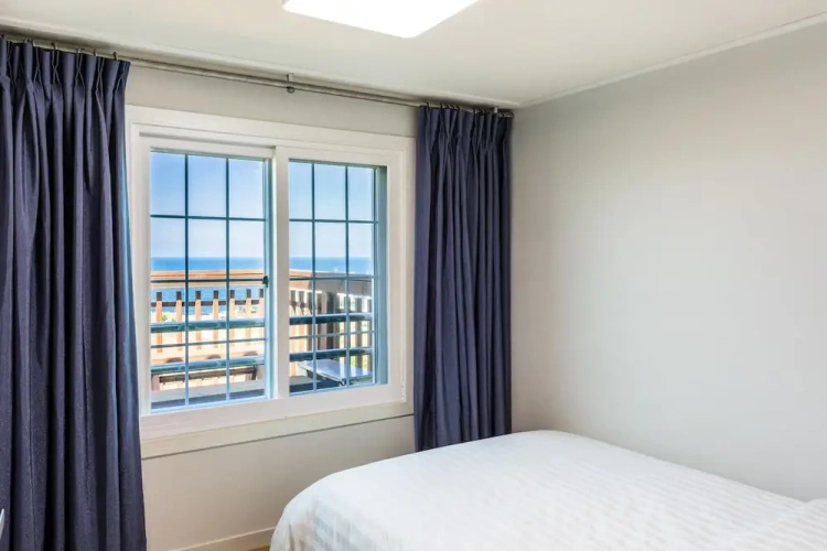 2 Bedrooms Cottage