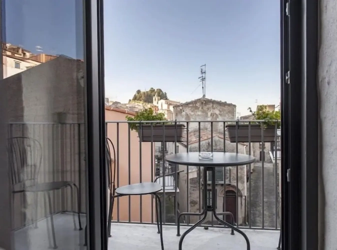 1 Bedroom Deluxe Suite with balcony