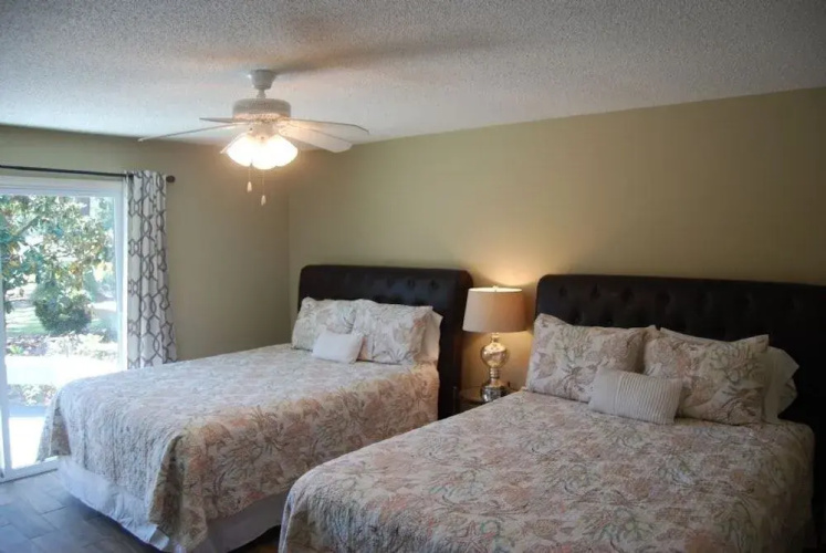 622 Queens Grant - 3 Br villa by RedAwning